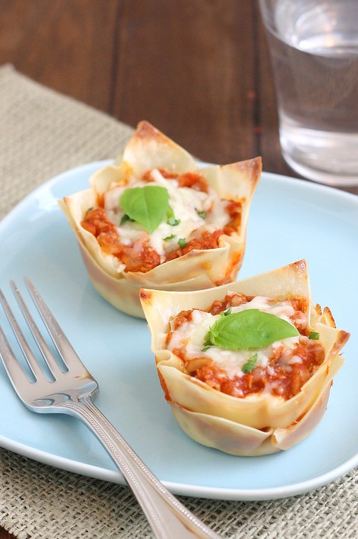 Muffin Tin Mini Lasagnas | Recipes Friend