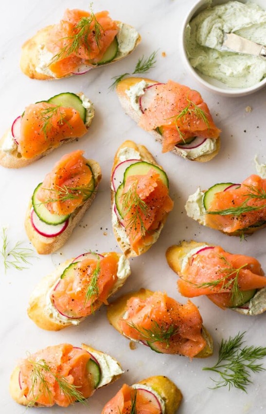 Smoked Salmon & Herb Cheese Crostini | Recipes Friend